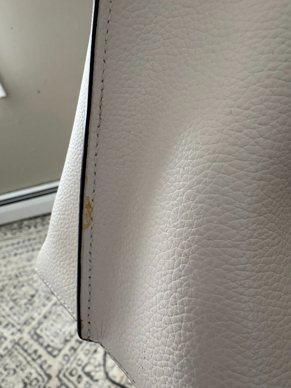 Coach Mollie White Pebbled Leather Tote w/ Gold Hardware - Picture 5 of 8